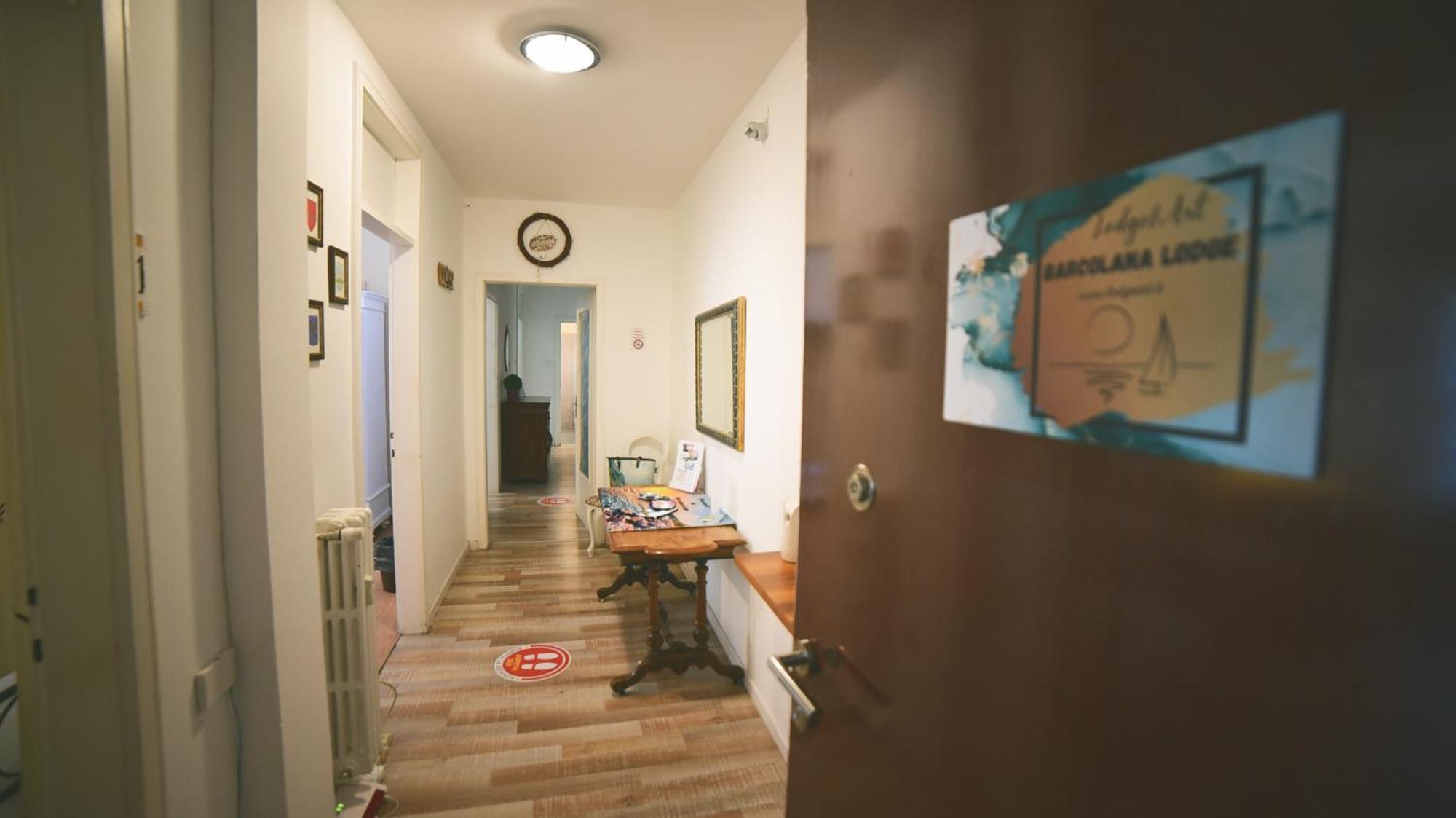 Barcolana Lodge - Hostel トリエステ エクステリア 写真