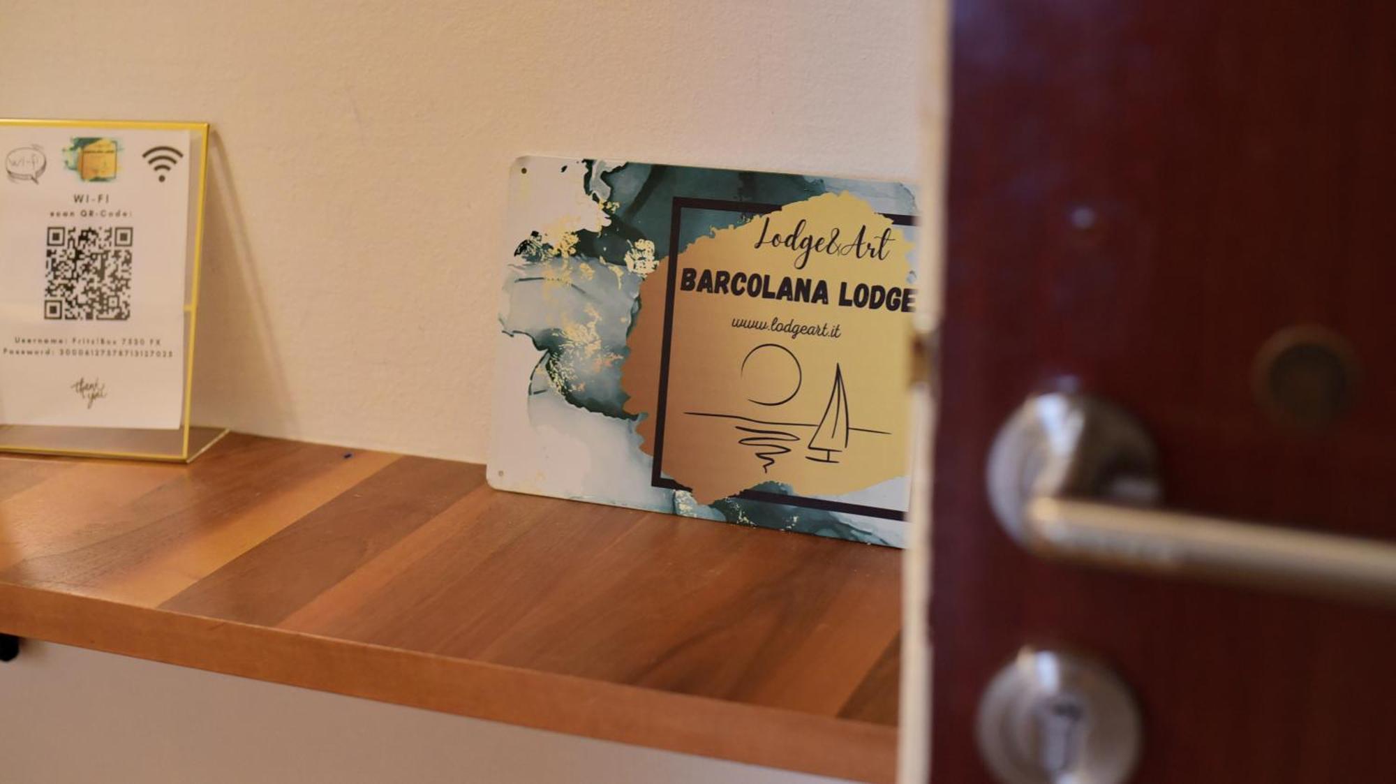 Barcolana Lodge - Hostel トリエステ エクステリア 写真